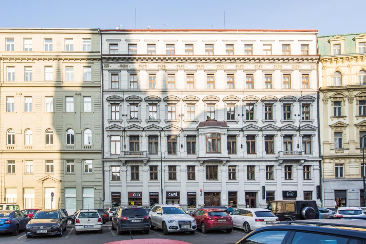 Апартаменты The Grand Royal 3Bdr Heart Of Old Town Прага Экстерьер фото