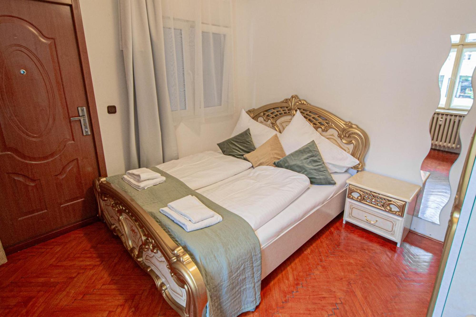 Апартаменты The Grand Royal 3Bdr Heart Of Old Town Прага Экстерьер фото
